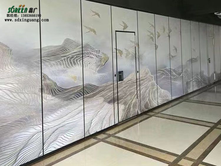 濰坊活動隔斷廠家酒店活動隔斷墻，展廳折疊推拉門，移動屏風(fēng)高隔